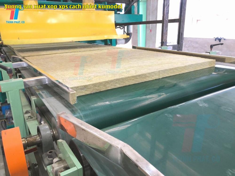 xuong san xuat xop xps cach nhiet kumodel