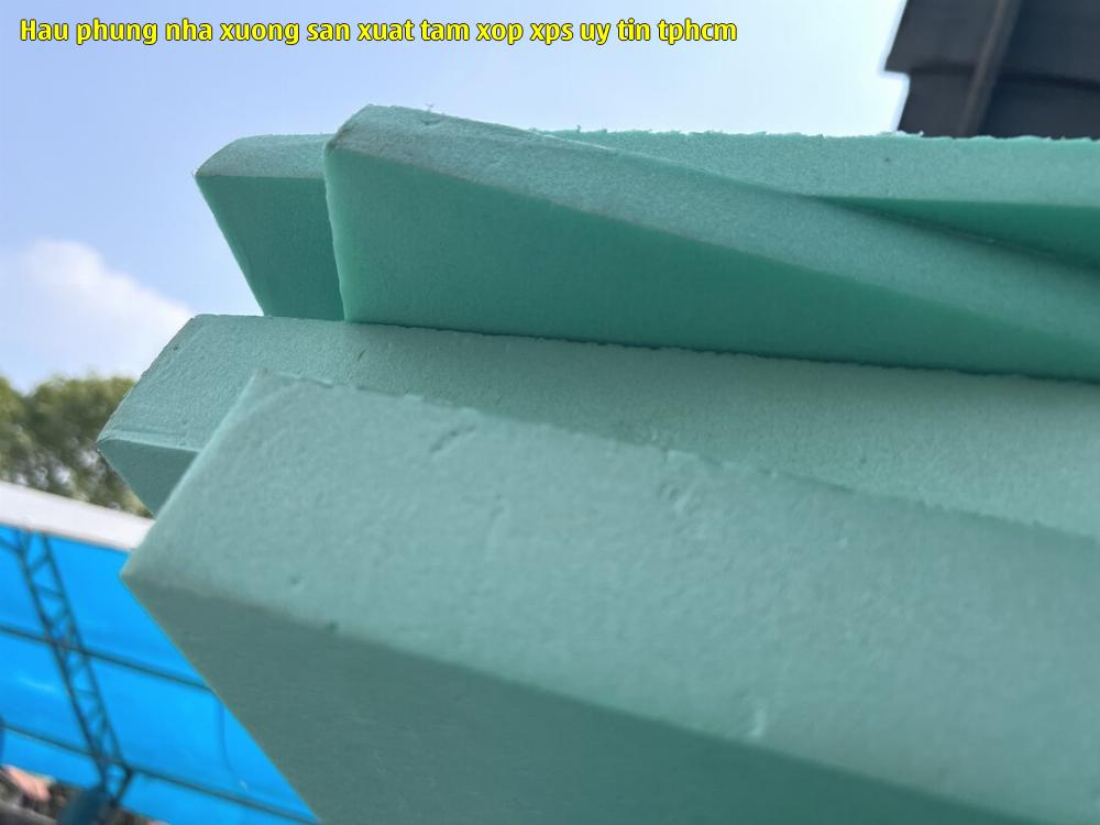 4. Tấm xốp XPS số 4. 4. Tấm xốp XPS số 4.