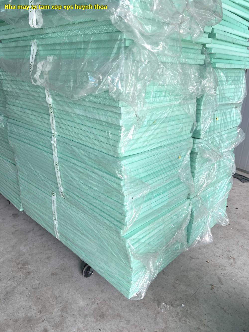 4. Tấm xốp XPS số 4. 4. Tấm xốp XPS số 4.