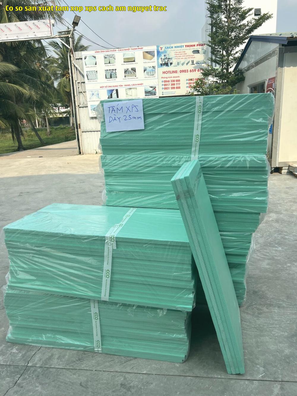 3. Tấm xốp XPS số 3. 3. Tấm xốp XPS số 3.