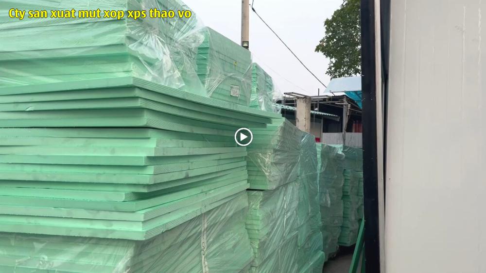 4. Tấm xốp XPS số 4. 4. Tấm xốp XPS số 4.