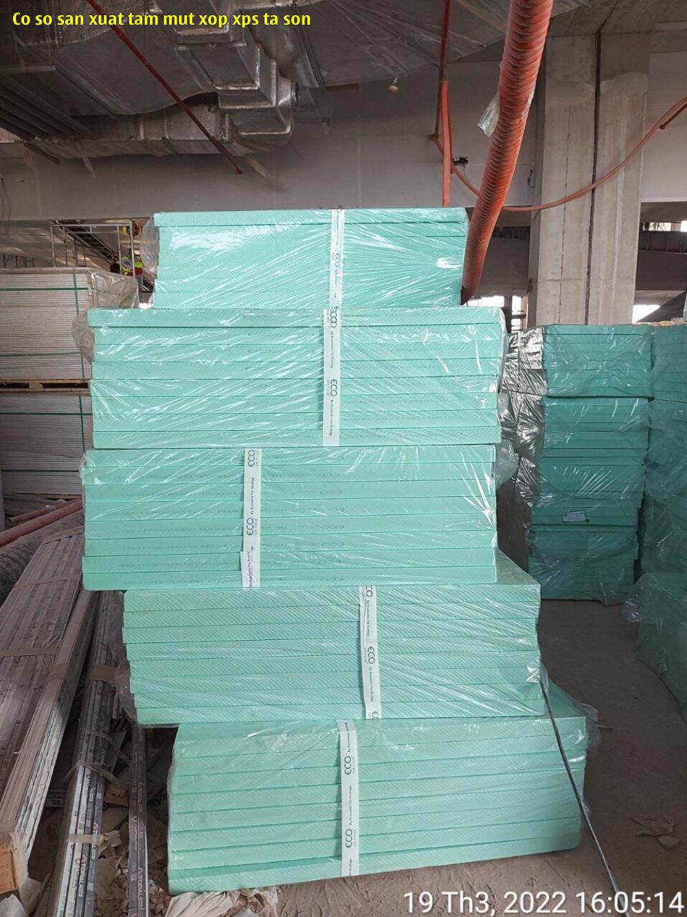 4. Tấm xốp XPS số 4. 4. Tấm xốp XPS số 4.