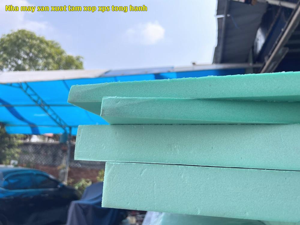4. Tấm xốp XPS số 4. 4. Tấm xốp XPS số 4.