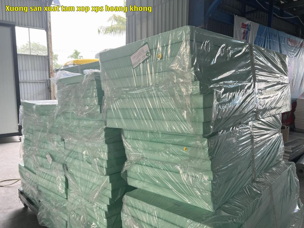 3. Tấm xốp XPS số 3. 3. Tấm xốp XPS số 3.