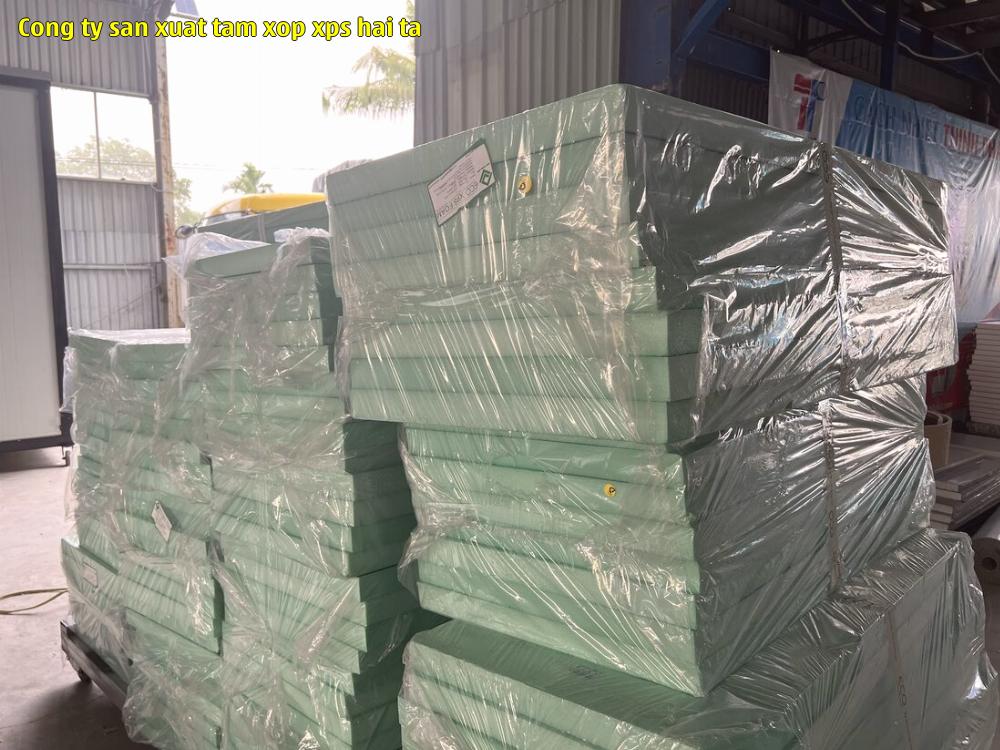 4. Tấm xốp XPS số 4. 4. Tấm xốp XPS số 4.