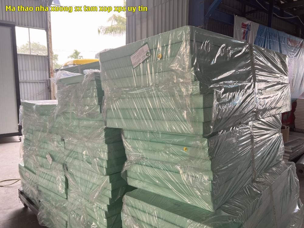 4. Tấm xốp XPS số 4. 4. Tấm xốp XPS số 4.
