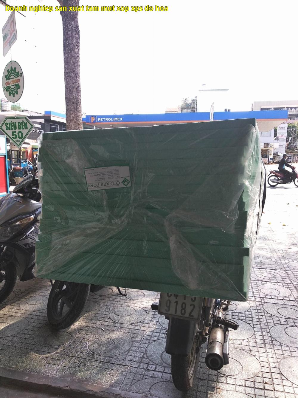 3. Tấm xốp XPS số 3. 3. Tấm xốp XPS số 3.