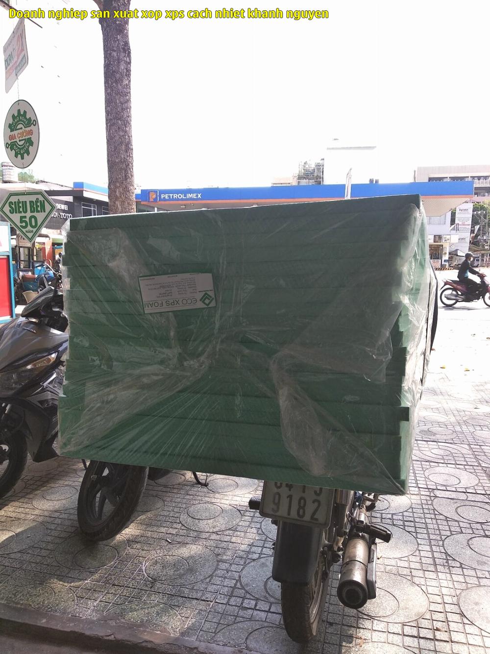 4. Tấm xốp XPS số 4. 4. Tấm xốp XPS số 4.