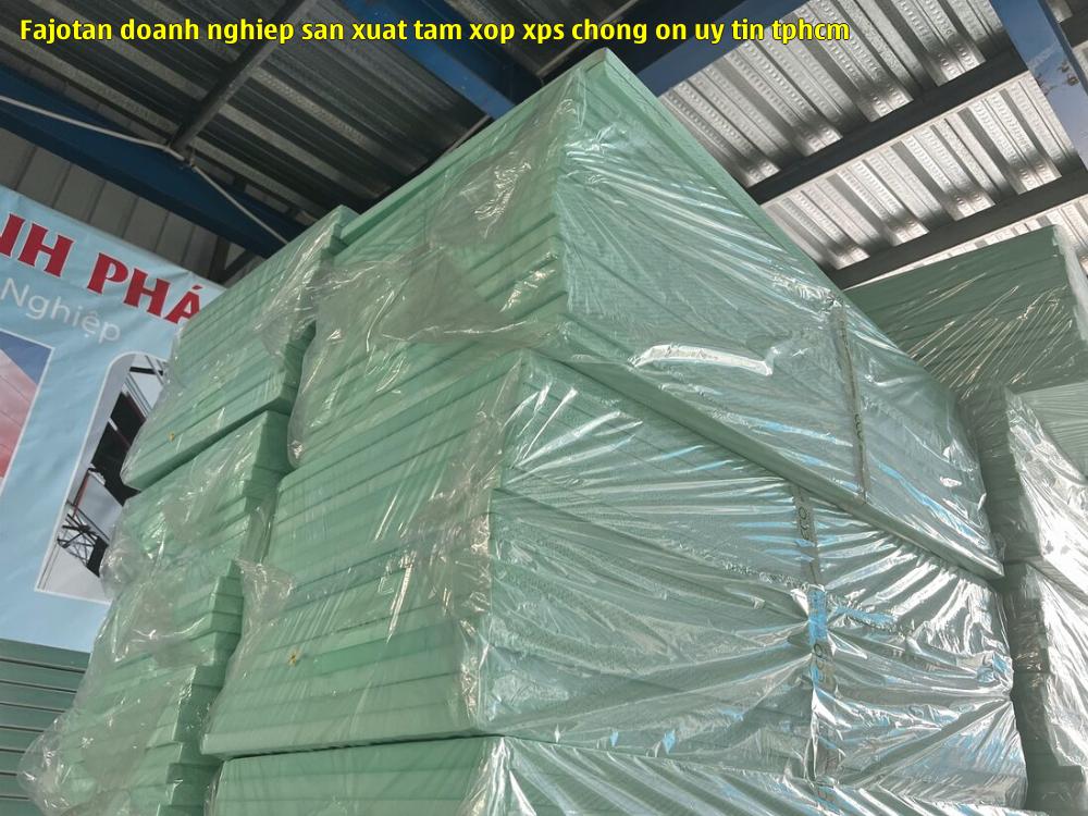 4. Tấm xốp XPS số 4. 4. Tấm xốp XPS số 4.