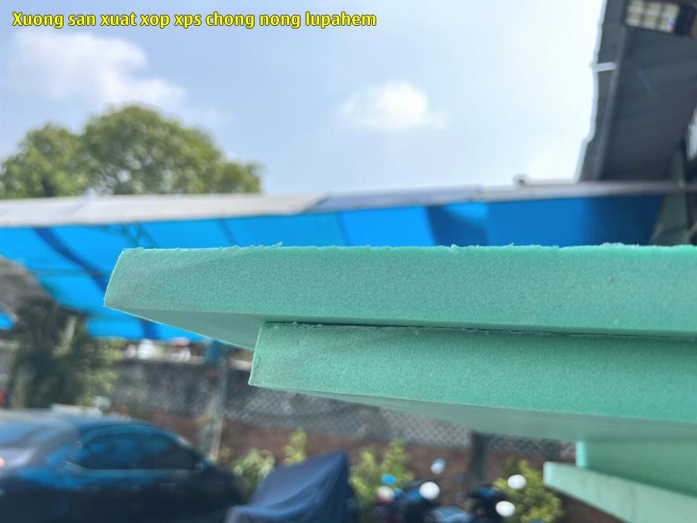 3. Tấm xốp XPS số 3. 3. Tấm xốp XPS số 3.