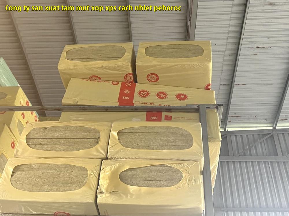 3. Tấm xốp XPS số 3. 3. Tấm xốp XPS số 3.