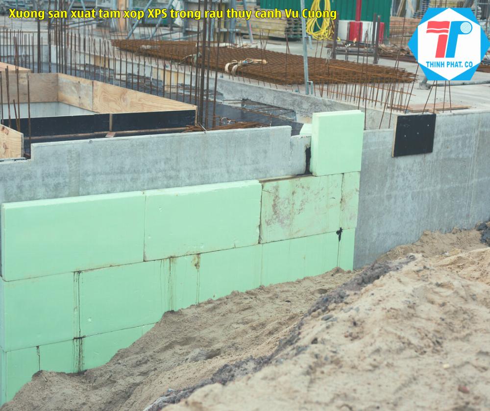 Xưởng sản xuất tấm xốp XPS trồng rau thủy canh Vũ Cường