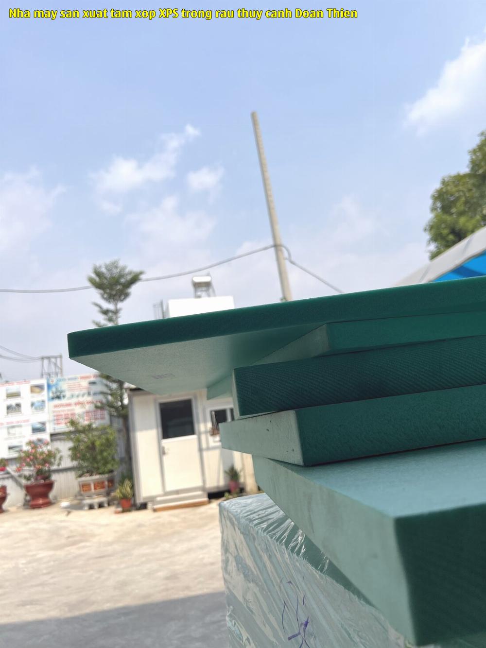 Nhà máy sản xuất tấm xốp XPS trồng rau thủy canh Đoàn Thiện