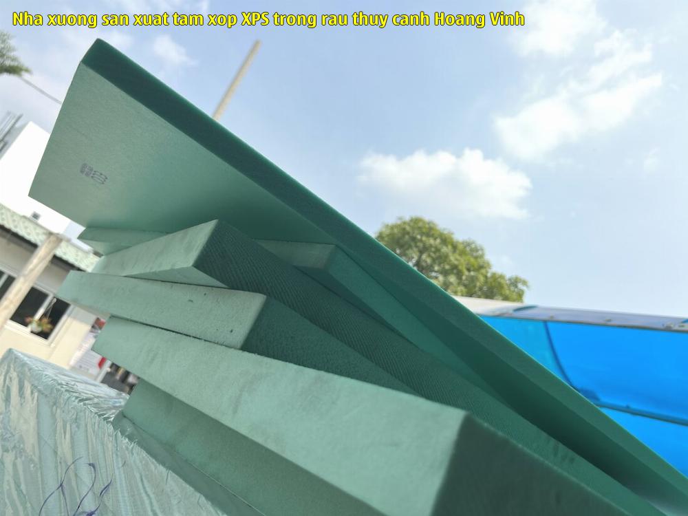 Nhà xưởng sản xuất tấm xốp XPS trồng rau thủy canh Hoàng Vinh