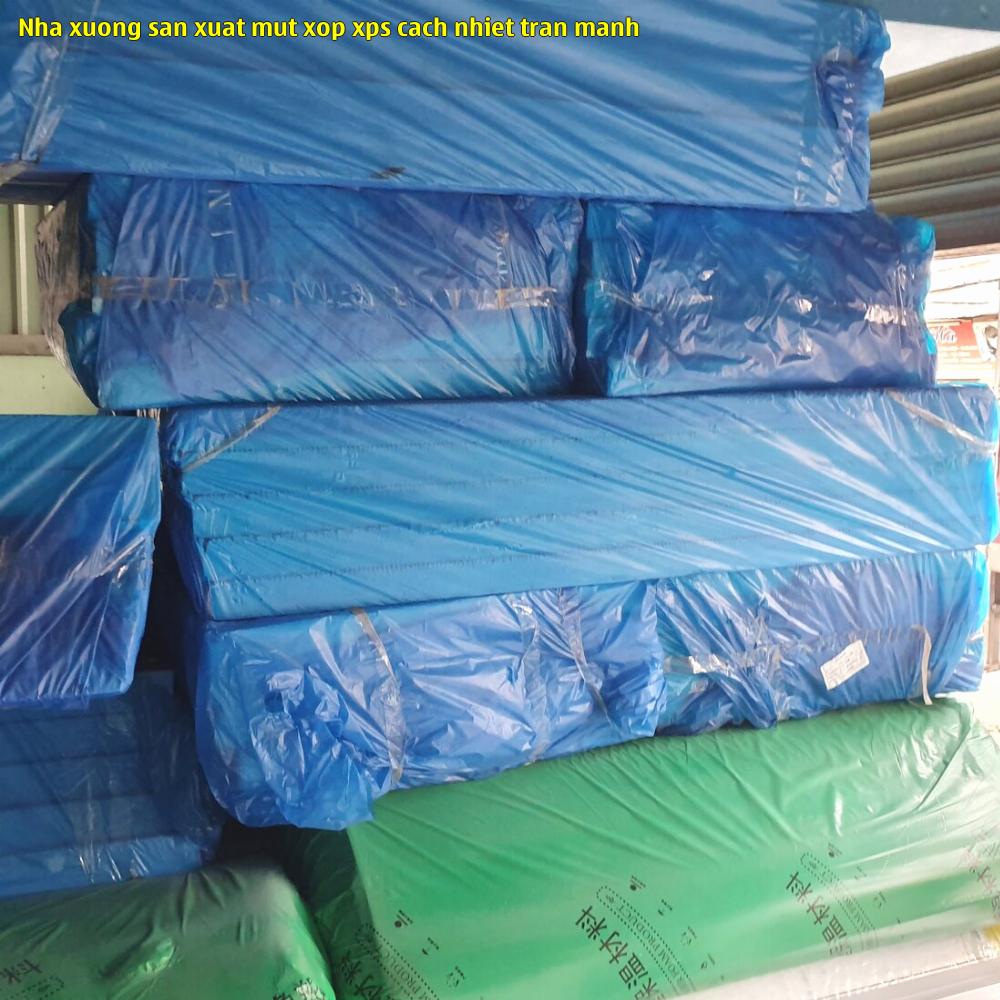4. Tấm xốp XPS số 4. 4. Tấm xốp XPS số 4.