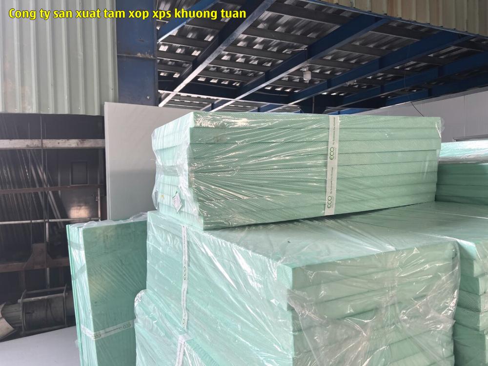 4. Tấm xốp XPS số 4. 4. Tấm xốp XPS số 4.