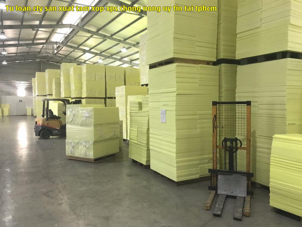 4. Tấm xốp XPS số 4. 4. Tấm xốp XPS số 4.