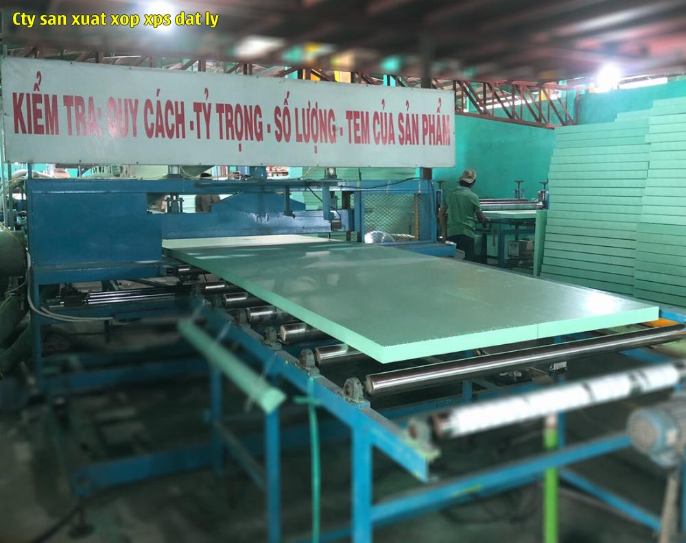 4. Tấm xốp XPS số 4. 4. Tấm xốp XPS số 4.