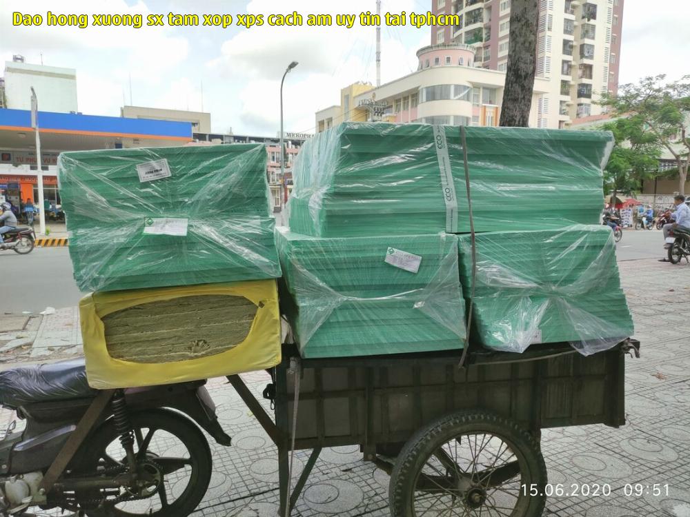4. Tấm xốp XPS số 4. 4. Tấm xốp XPS số 4.