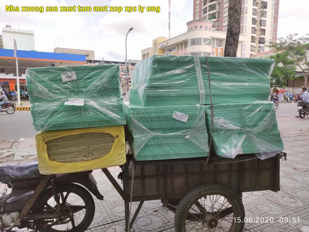 3. Tấm xốp XPS số 3. 3. Tấm xốp XPS số 3.