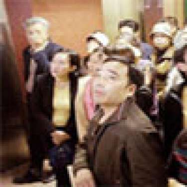 Chọn mua cổ phiếu ngân hàng?