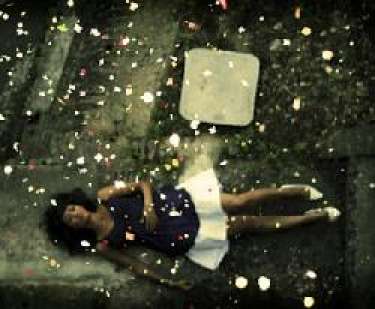 Email Bản in “Tôi đang rơi”