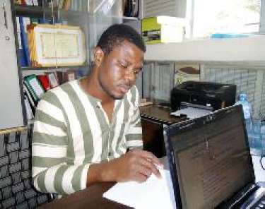 Trộm email, nhóm hacker lừa hàng trăm nghìn USD